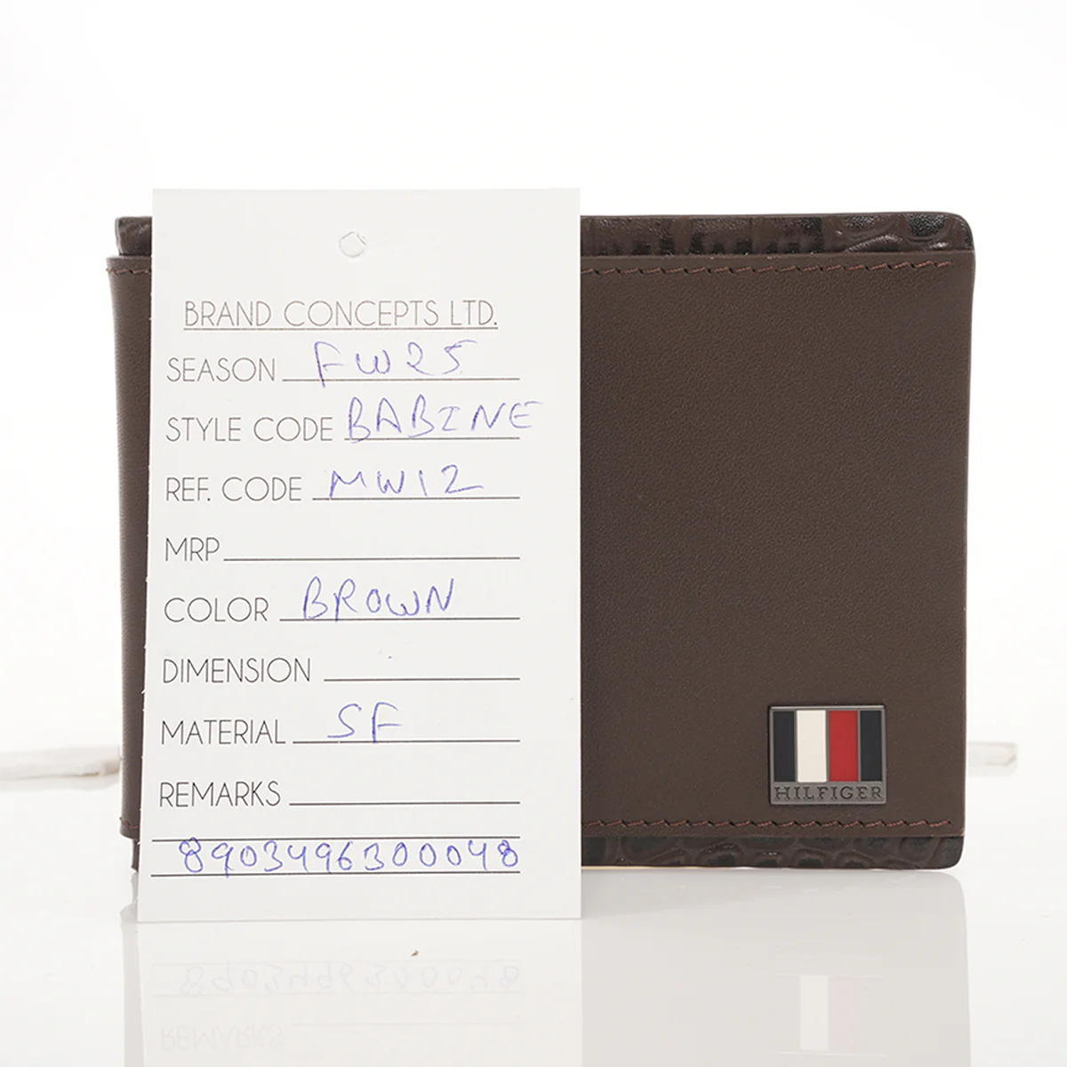 Tommy Hilfiger Babine Men's Slimfold Wallet - Image 9