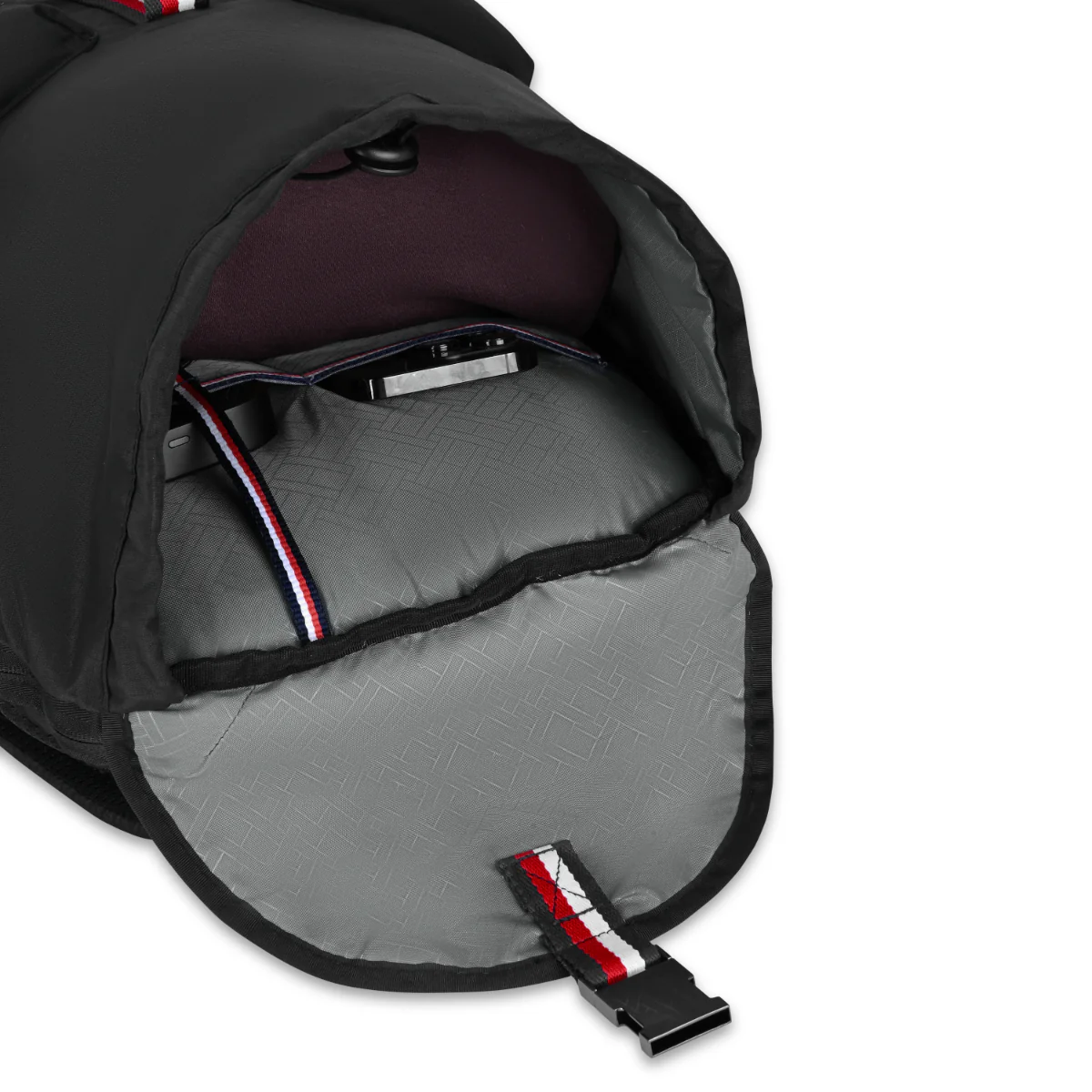 Tommy Hilfiger Brogan Laptop Backpack - Image 9