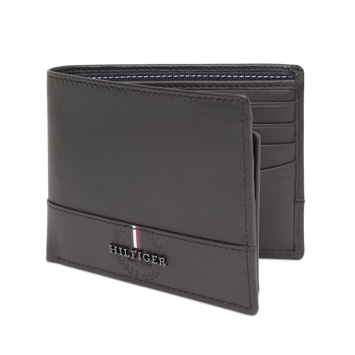 Tommy Hilfiger Findlay Men's Passcase Wallet - Image 2