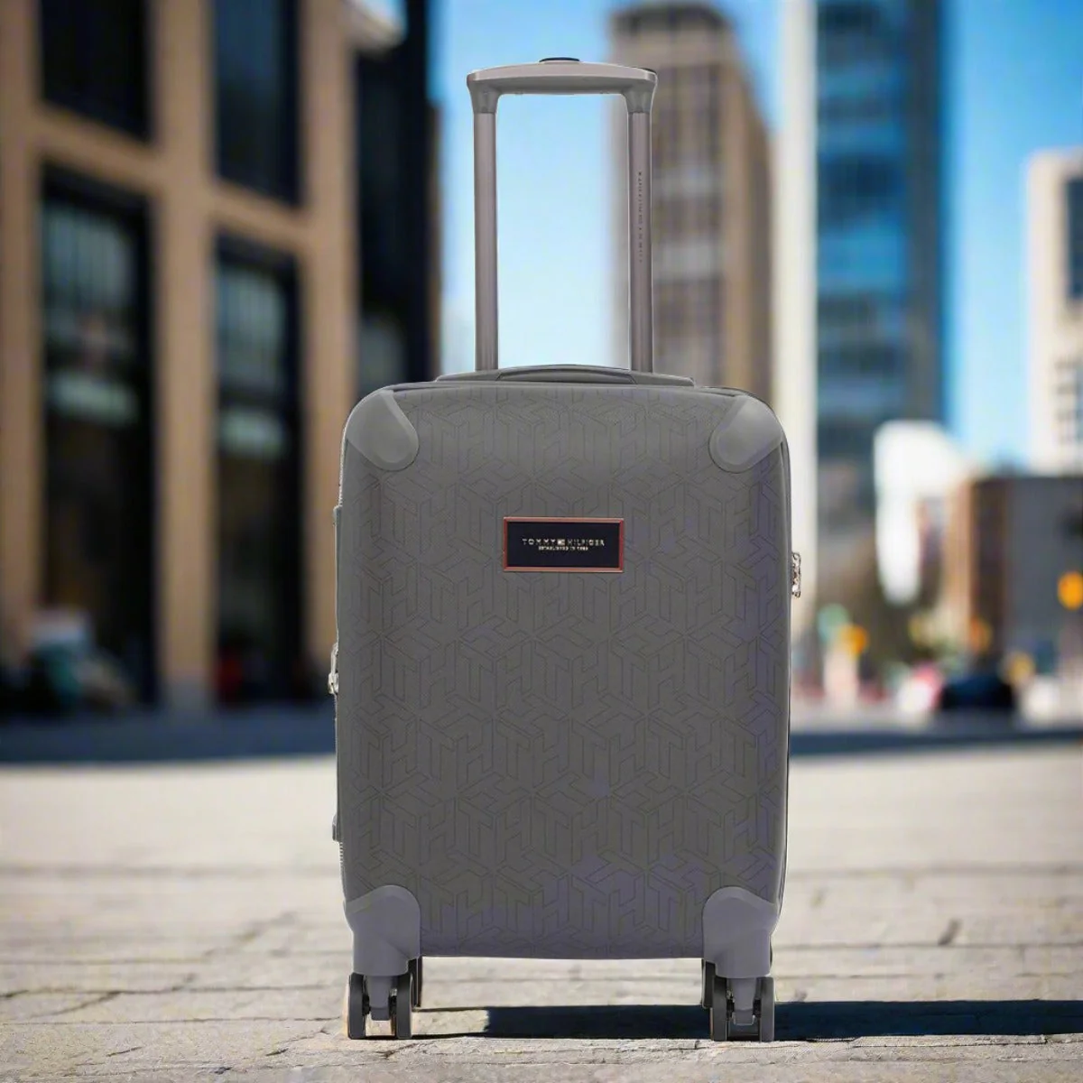 Tommy Hilfiger Jazz Hybrid Luggage - Image 2
