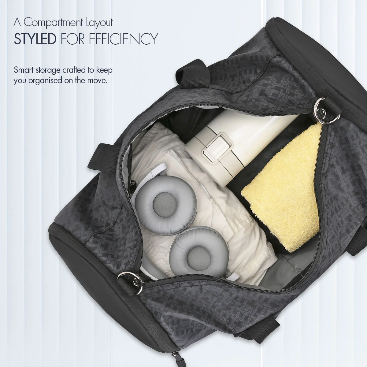 Tommy Hilfiger Jonah Duffle Bag - Image 5