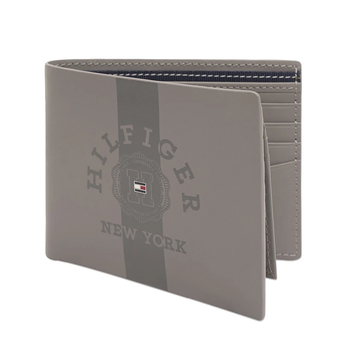 Tommy Hilfiger Loraine Men's Passcase Wallet - Image 2
