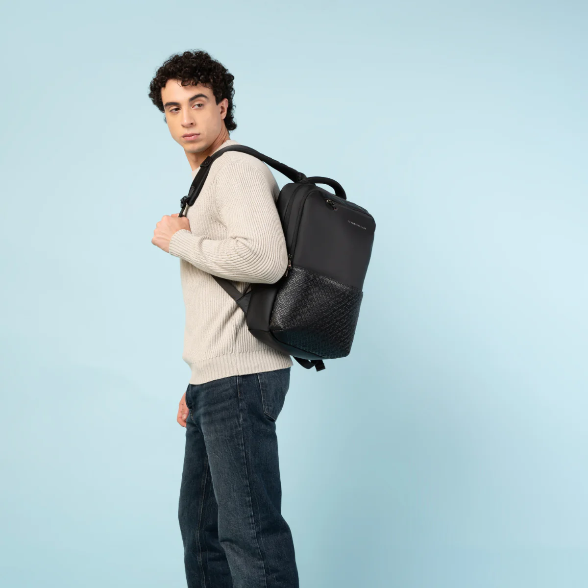 Tommy Hilfiger Lumo Laptop Backpack - Image 2