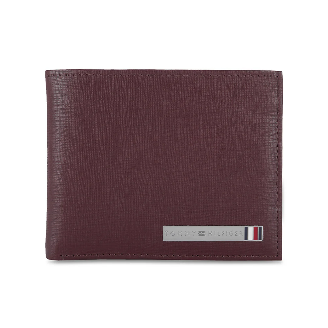 Tommy Hilfiger Marc Men's Leather Passcase Wallet