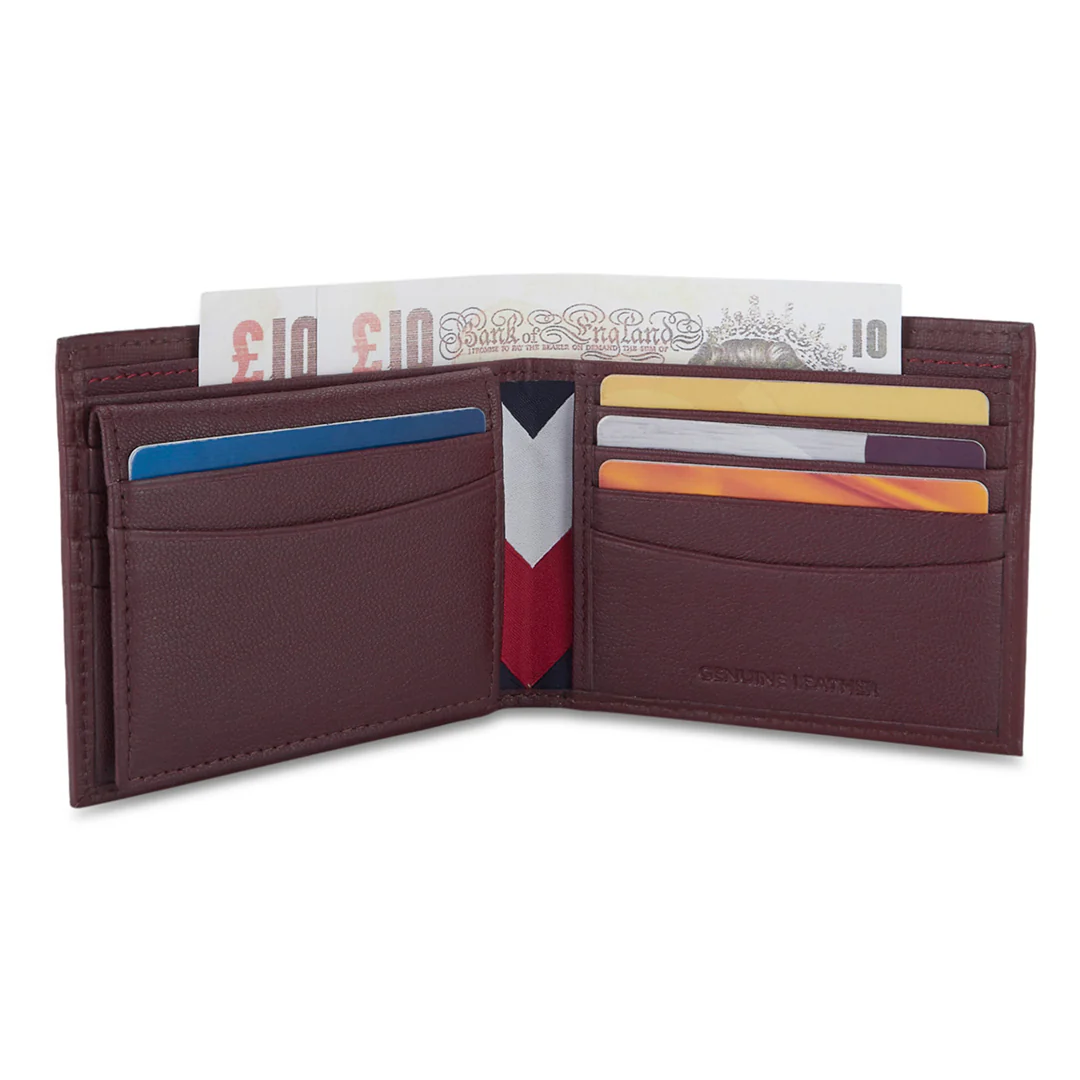 Tommy Hilfiger Marc Men's Leather Passcase Wallet - Image 6