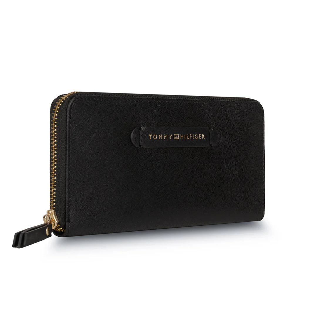 Tommy Hilfiger Nathalia Women's Leather Wallet - Image 9