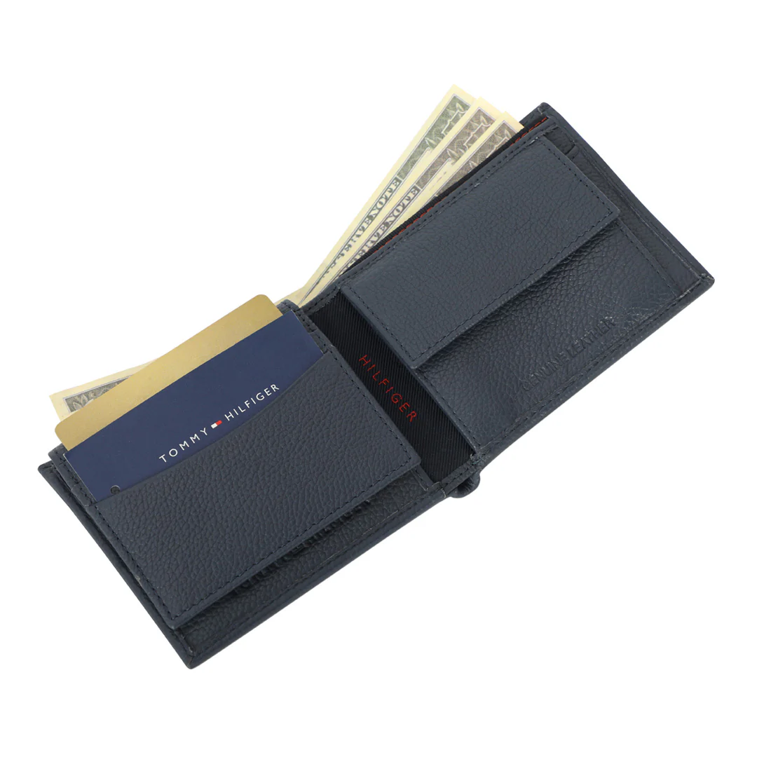 Tommy Hilfiger Nixon Men's Leather Multicard Coin Wallet - Image 8