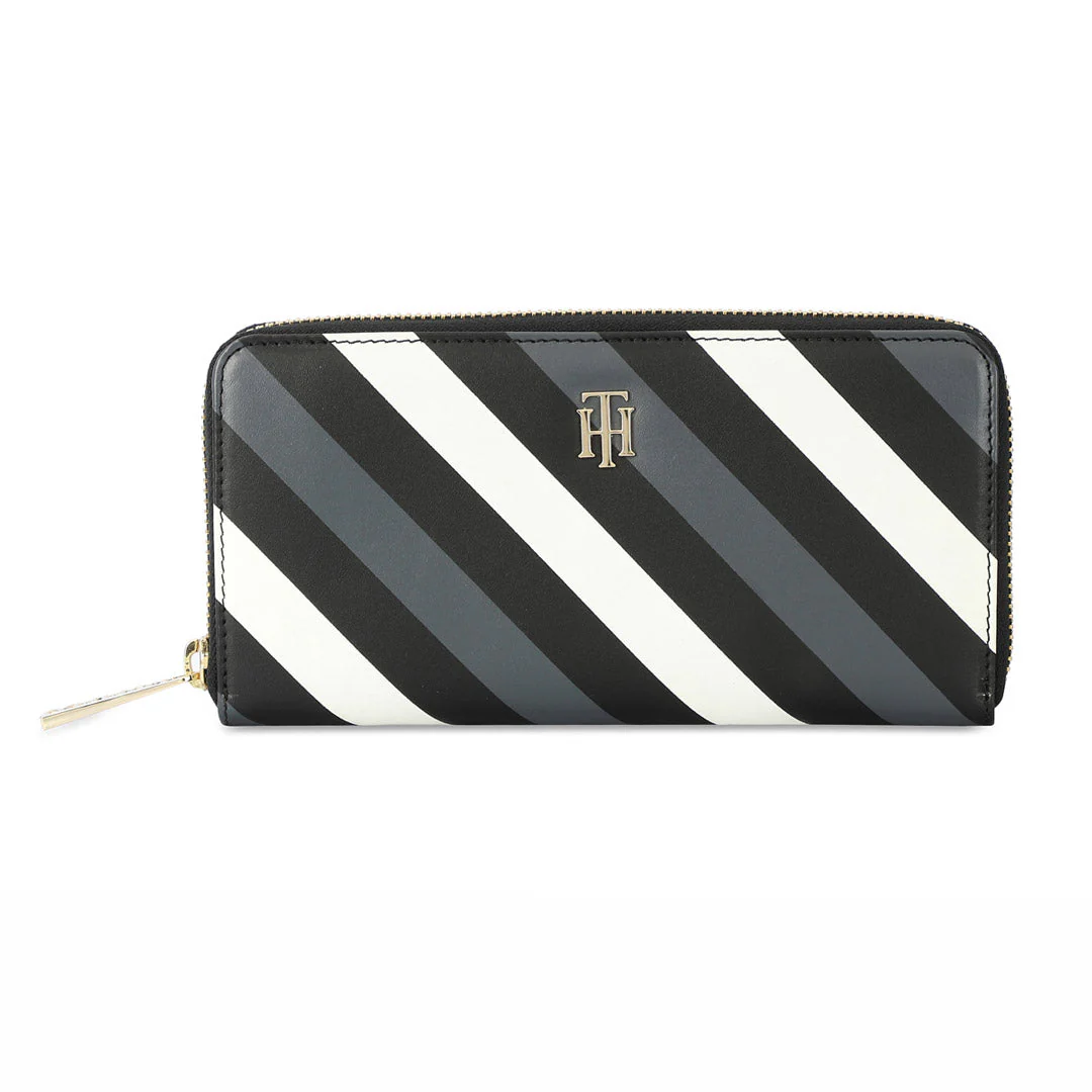 Tommy Hilfiger Rosa Women's Leather Zip Around Wallet-Navy - Image 8