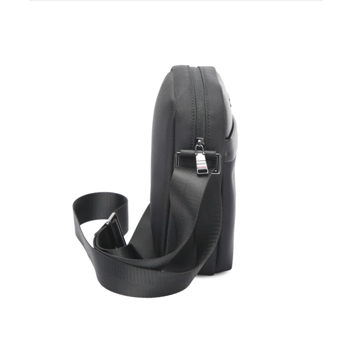 Tommy Hilfiger Seymore Premium Crossbody - Image 7