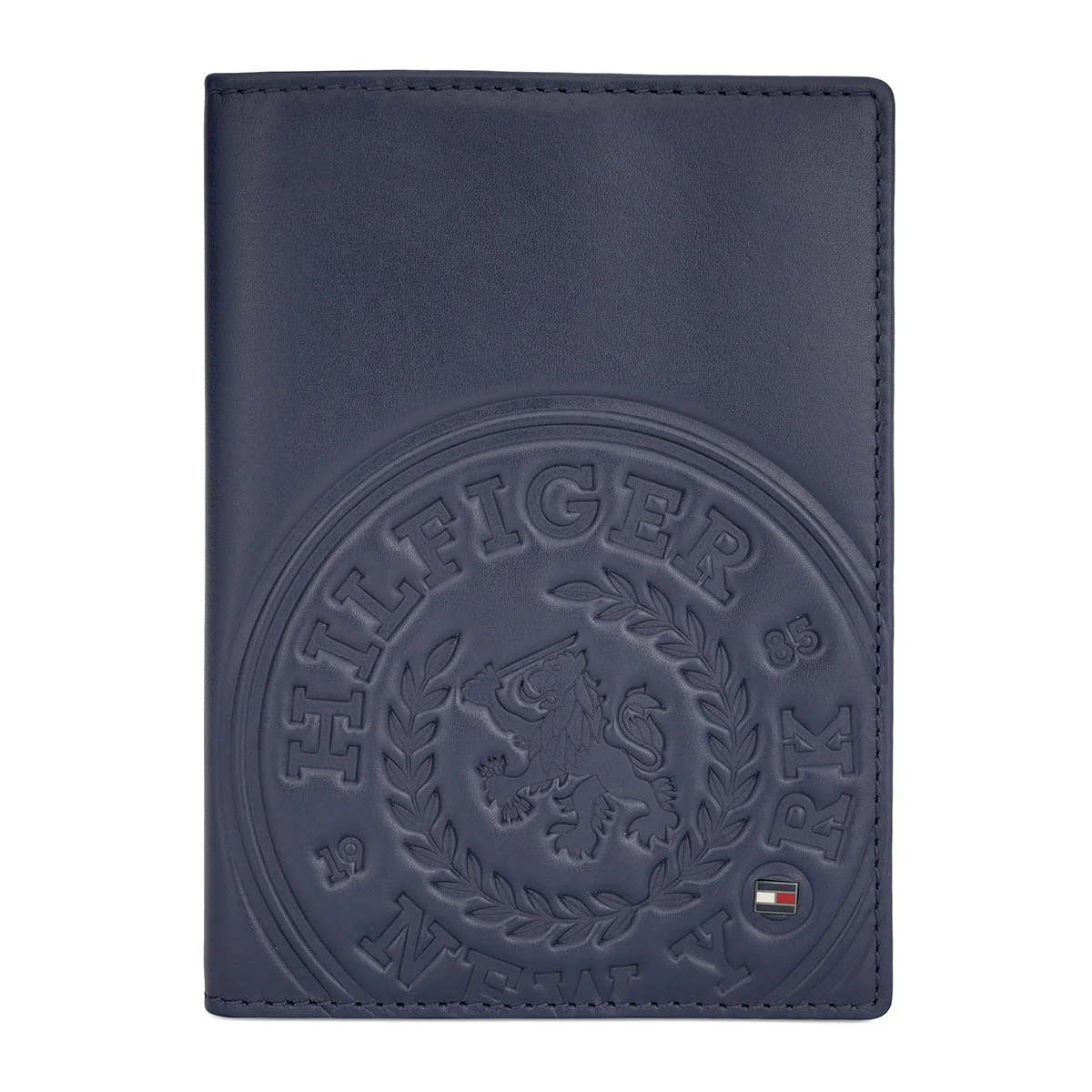 Tommy Hilfiger Wexford Passport Case - Image 8