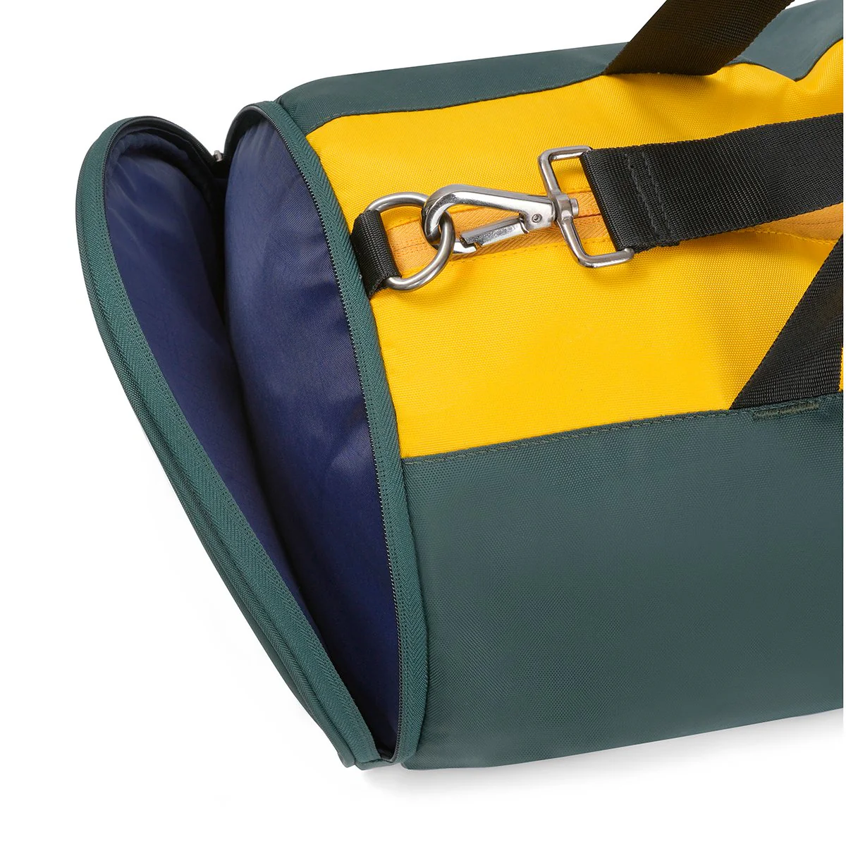 Tommy Hilfiger Ural Gym Bag - Image 8