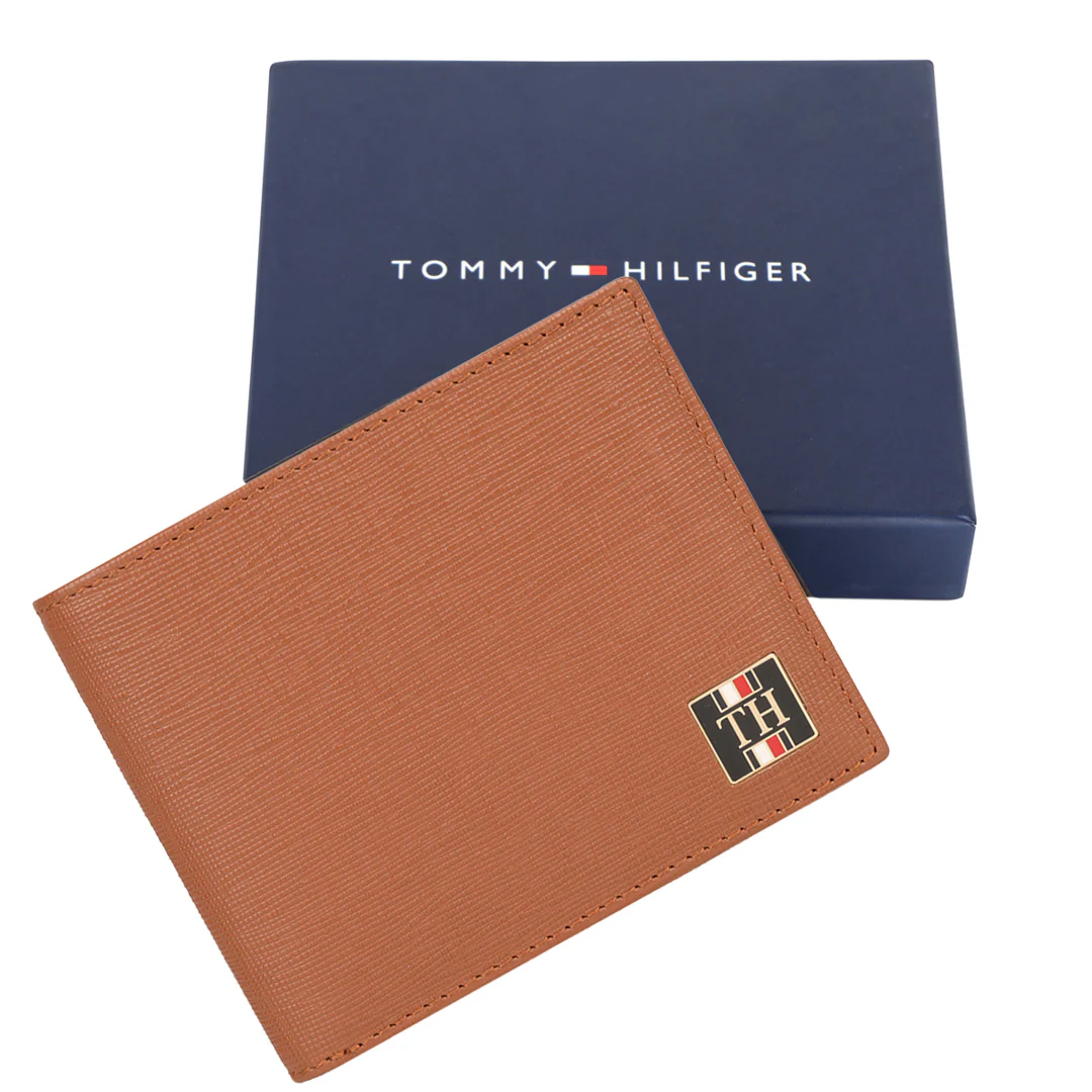 Tommy Hilfiger Vincen Men's Leather Passcase Wallet - Image 7