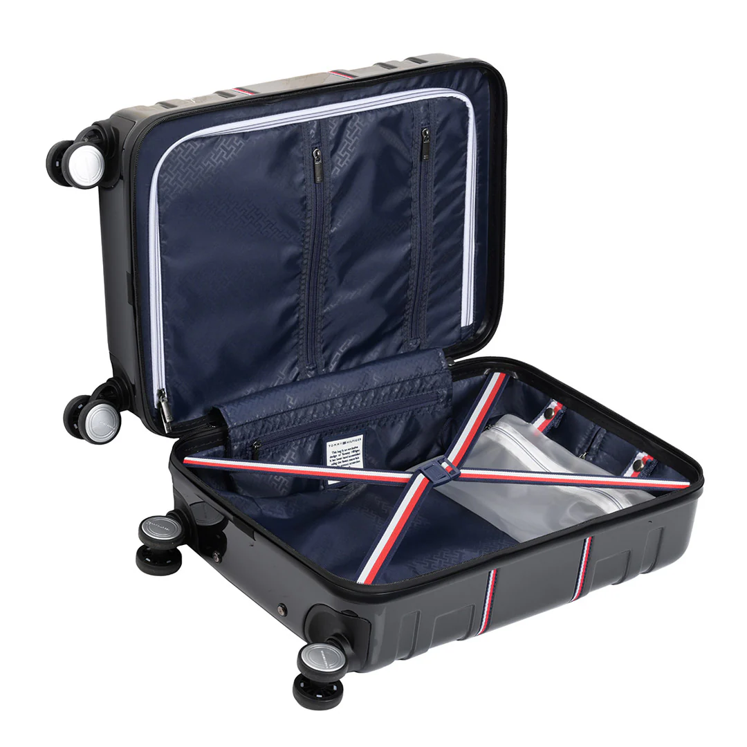 Tommy Hilfiger Wall Street Hard Luggage - Image 6