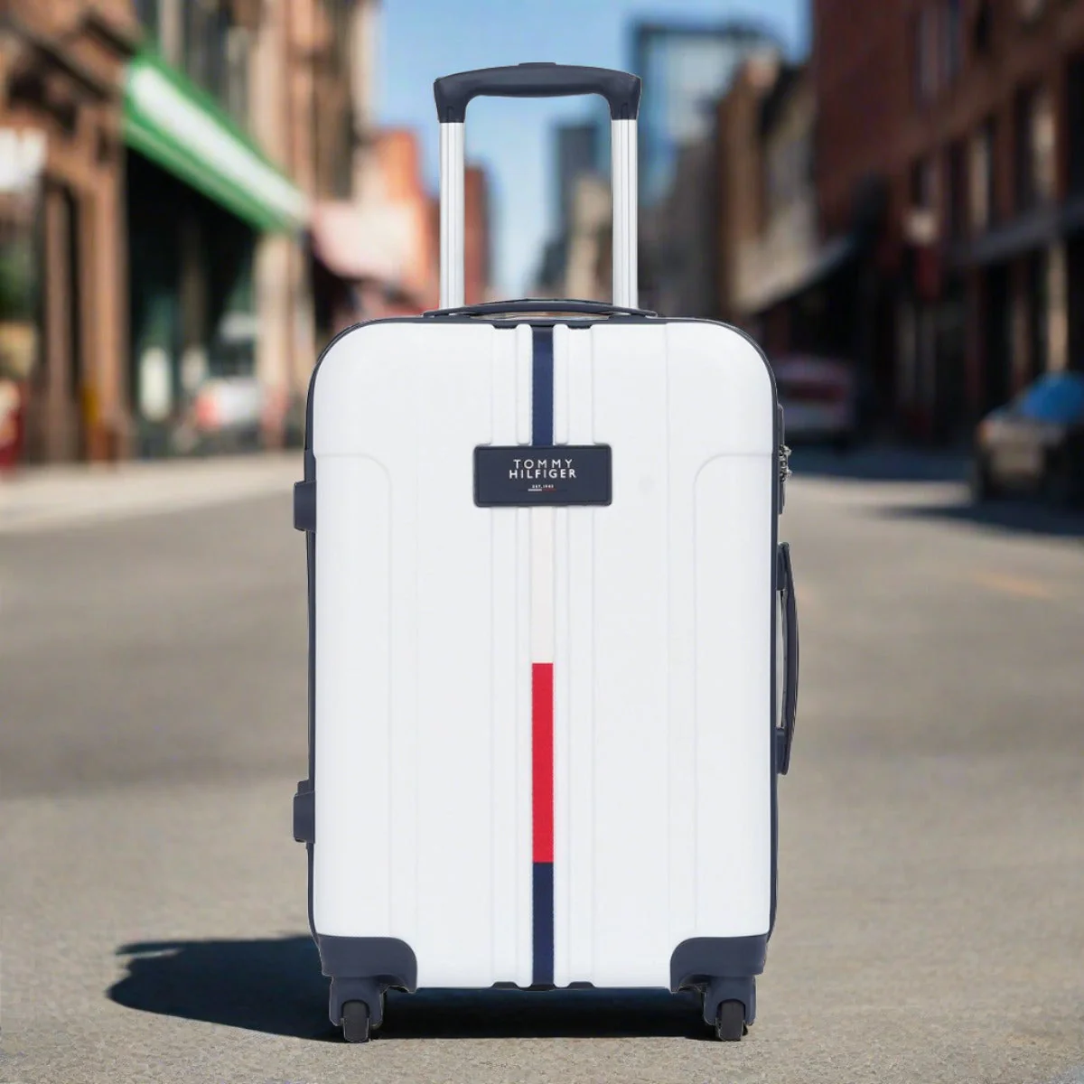 Tommy Hilfiger Wyoming Hard Luggage - Image 2