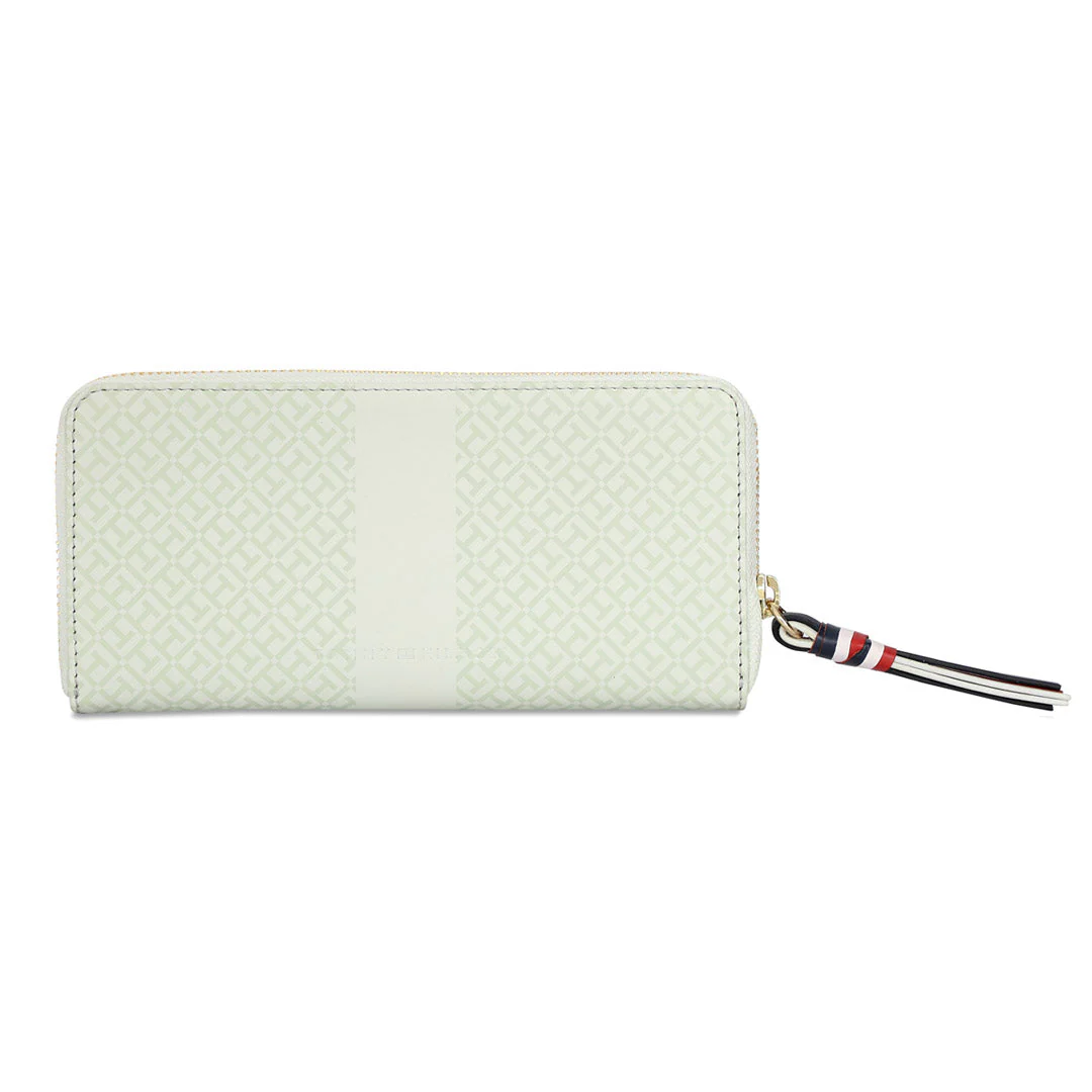 Tommy Hilfiger Yaritza Women's Leather Zip Around Wallet - Image 3