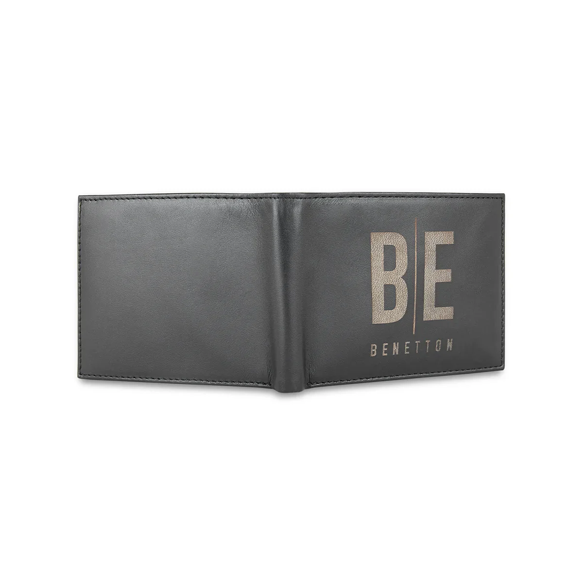 United Colors of Benetton Ackley Men's Leather Passcase Wallet - Image 6