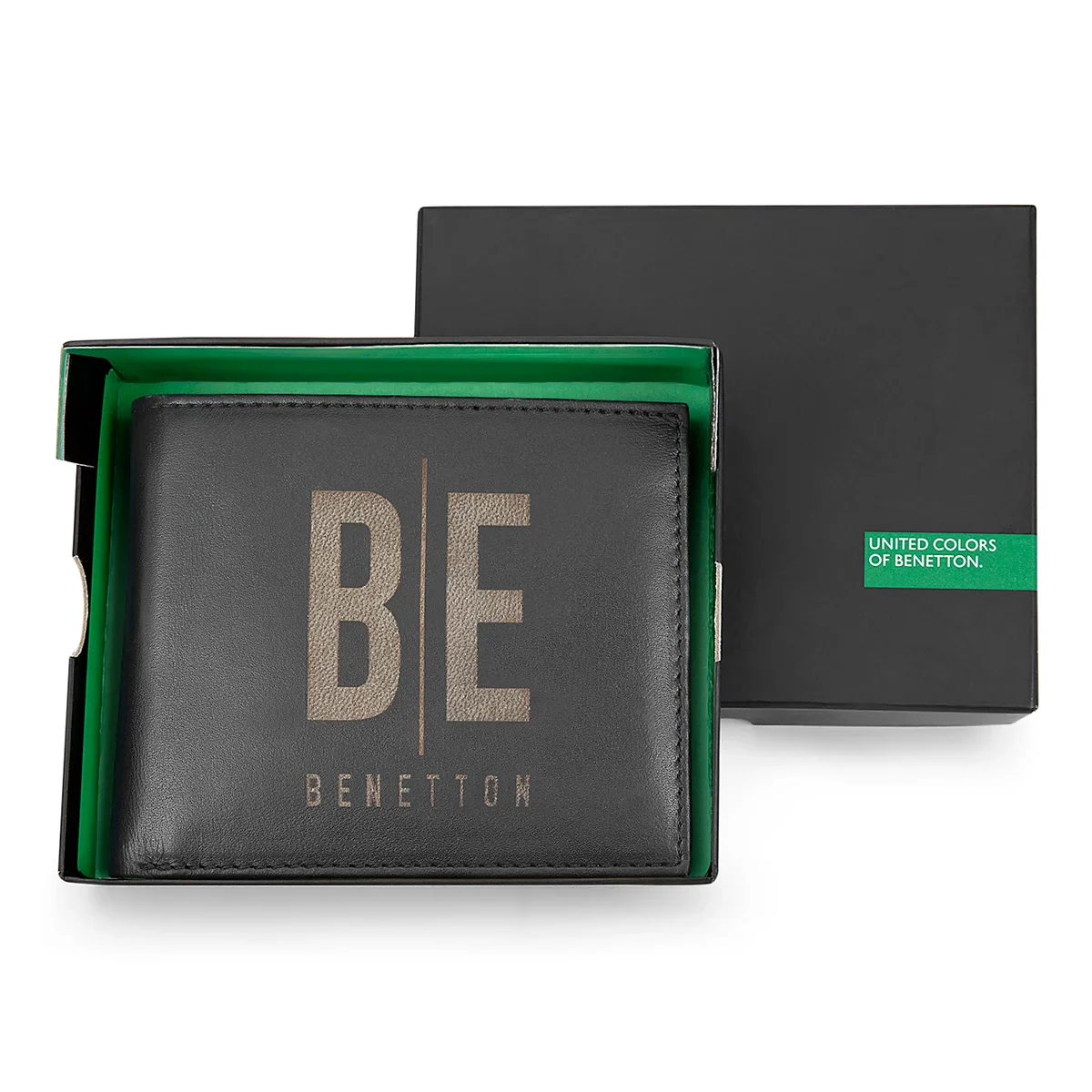 United Colors of Benetton Ackley Men's Leather Passcase Wallet - Image 7