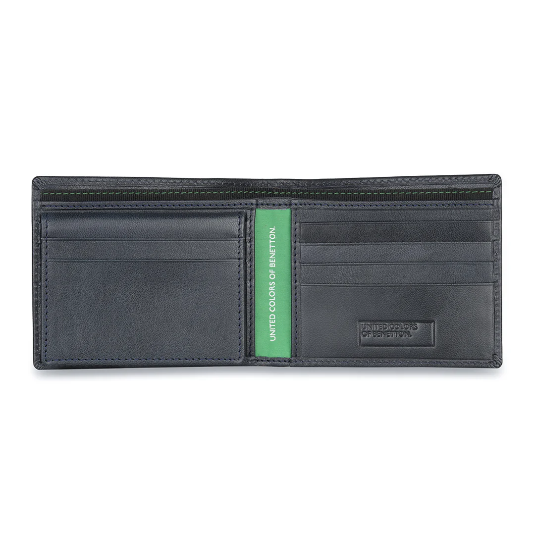 United Colors of Benetton Reece Men's Leather Passcase Wallet - Image 8