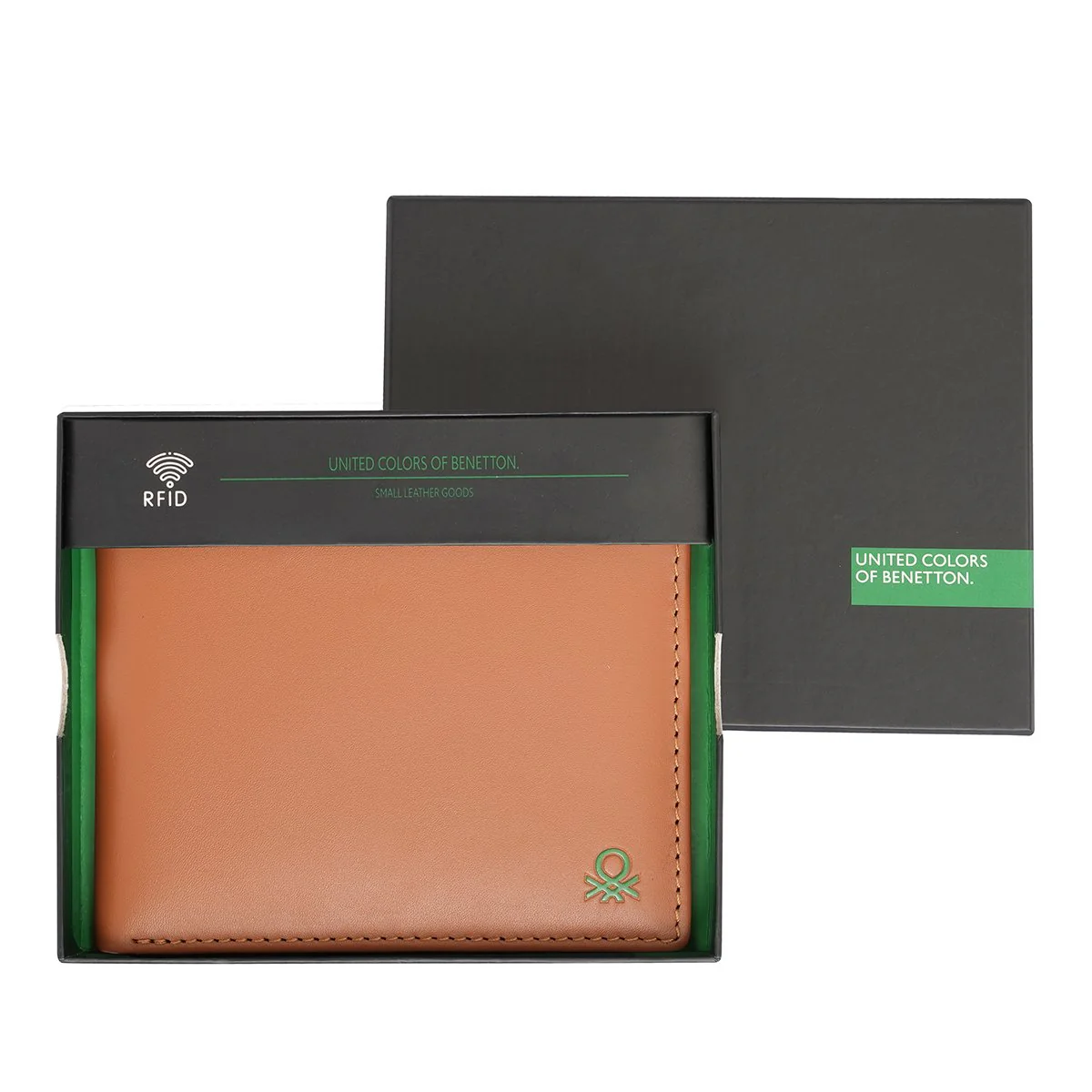 United Colors of Benetton Ceska Men's Passcase Wallet - Image 8