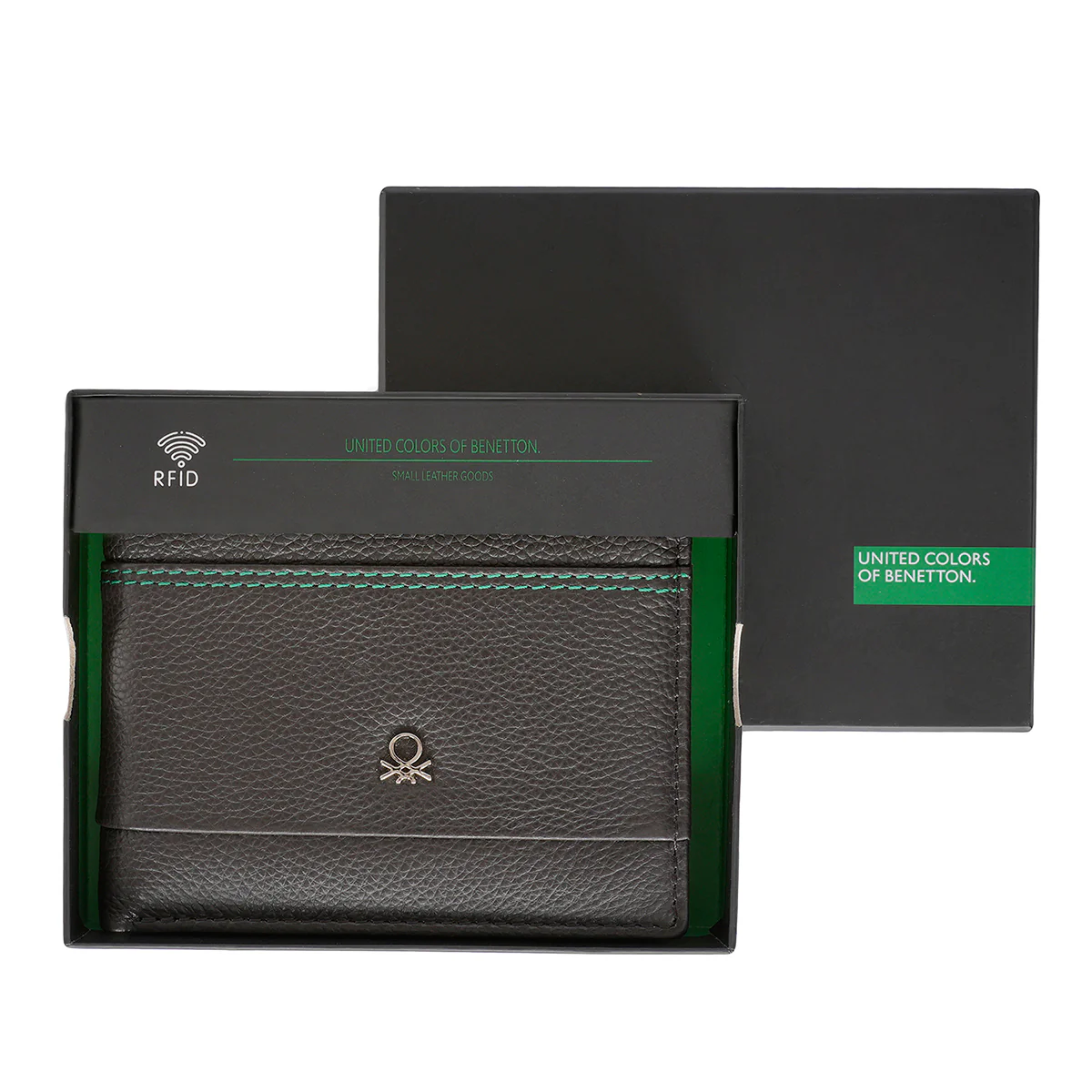 United Colors of Benetton Fenwick Men's Passcase Wallet - Image 7