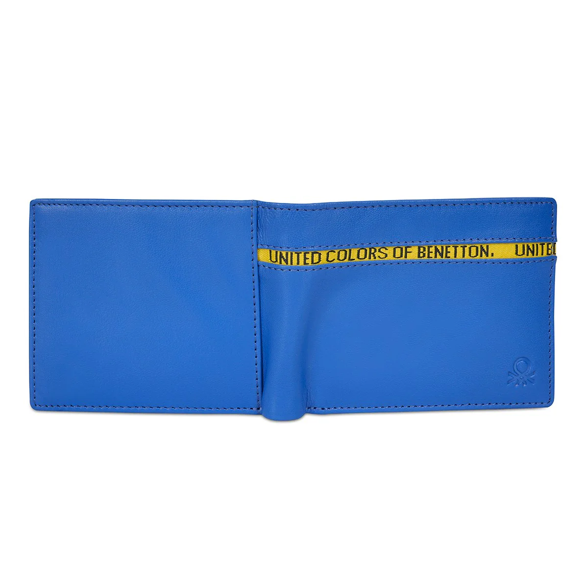 United Colors of Benetton Fynn Men's Passcase Wallet - Image 4