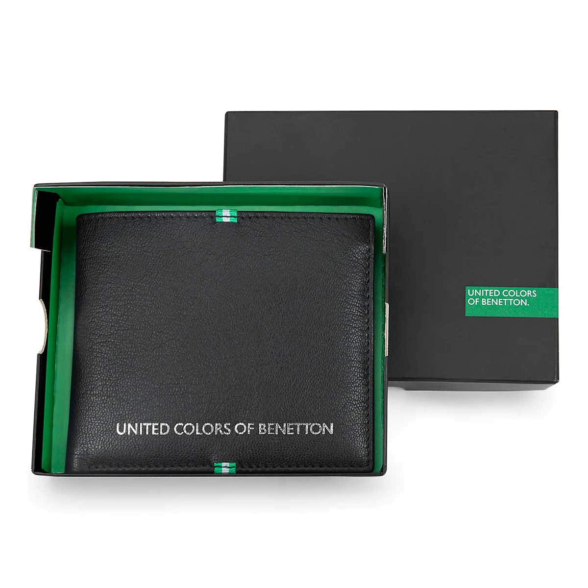 United Colors of Benetton Milano Passcase Wallet - Image 7